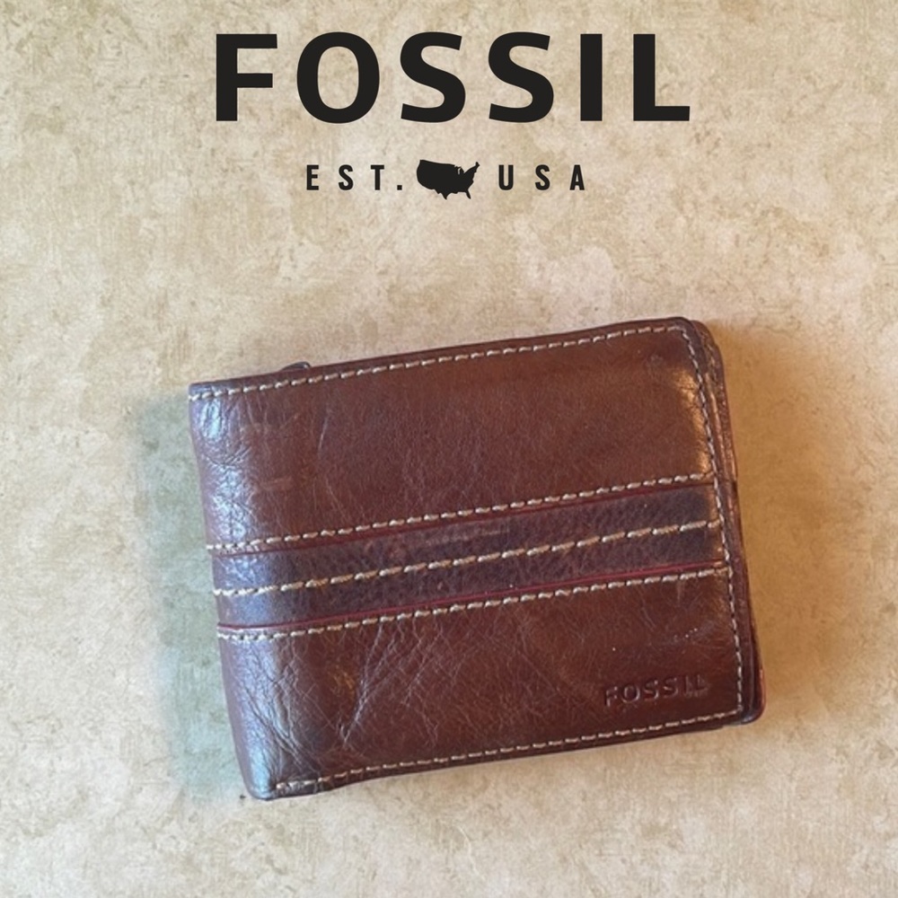 Fossil Bi-Fold Striped Leather Wallet
